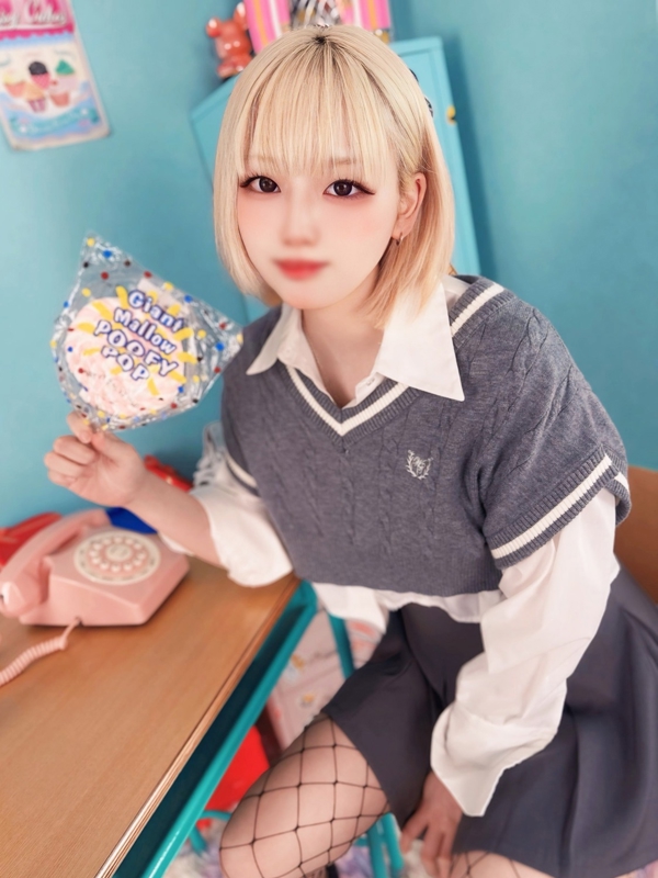 るあ